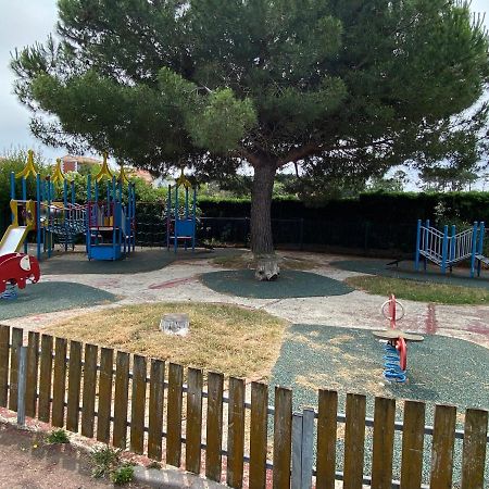 Appartement Dans Residence - Port Bourgenay Talmont Saint Hilaire Vendee 2 Exterior foto